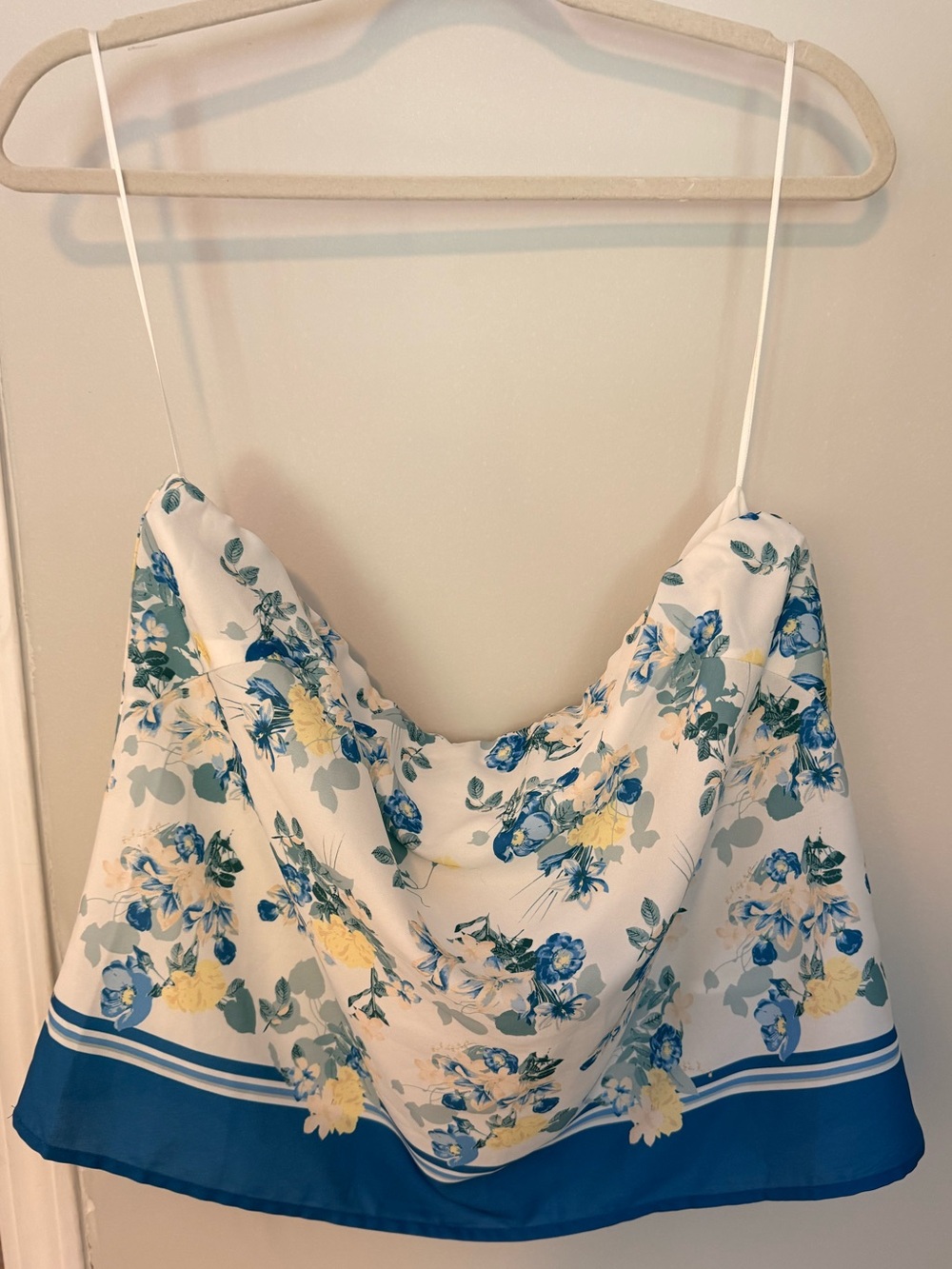 Amercrombie & Fitch Floral Strapless Top